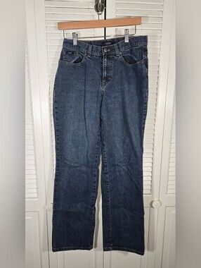Izod Stretch Mid Rise 5 Pocket Straight Leg Medium Wash Jeans Size 8